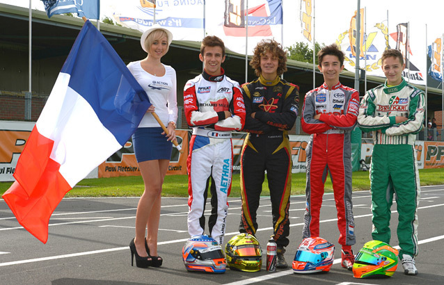 KSP_Equipe-de-France-FFSA-Karting-PFI-2013.jpg