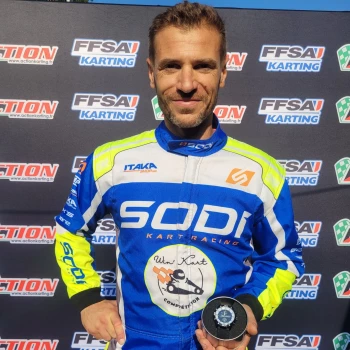 🏁 Aigues-Vives – Delcurou poleman en Master IAME...